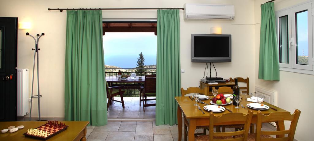 Liogerma Villas Ayios Nikitas Ngoại thất bức ảnh